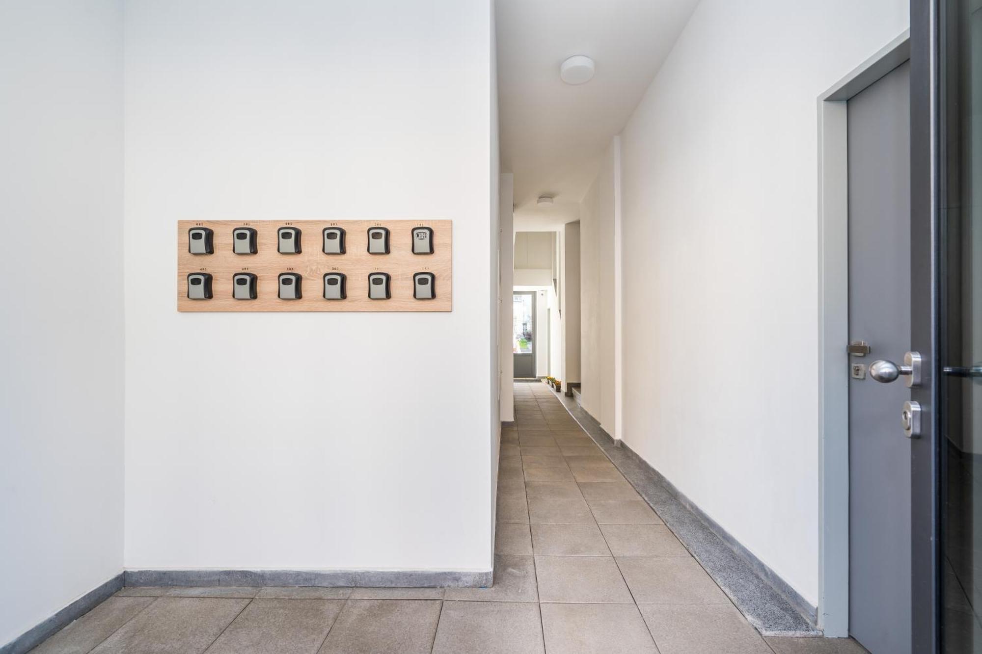 Perla Hradce 302 Apartment Hradec Kralove Bagian luar foto